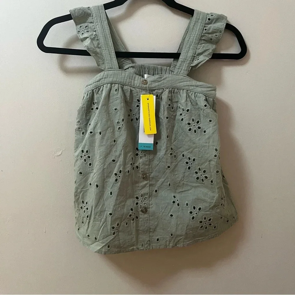 Sunset West Sage eyelet top with ruffle sleeves- Girls Size Medium-NWT
